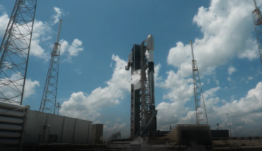 SpaceX launches Starlink satellites from Florida's Space Coast
