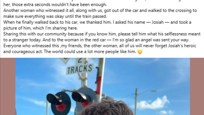 Lizzy Dominguez witnessed the harrowing moment and Josiah Baur's act of bravery. She took a photo and posted her experience to the Hobe Sound Happenings Facebook group. (Courtesy: Lizzy Dominguez/Facebook)