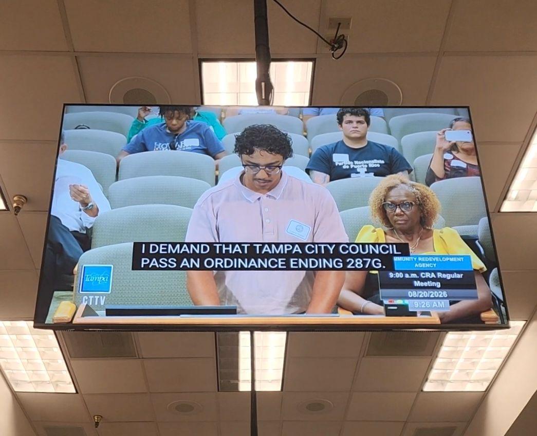 Tampa resident demands police end ICE cooperation | Fight Back! News