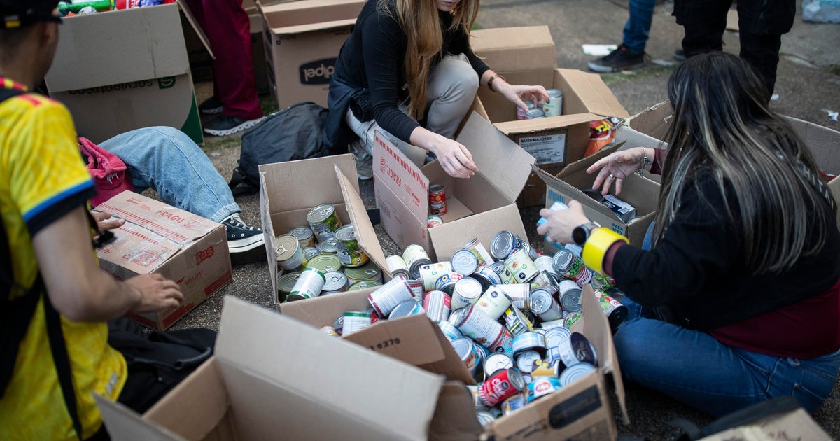 South Florida families help assist victims of major Colombia earthquake as they await news of their loved ones