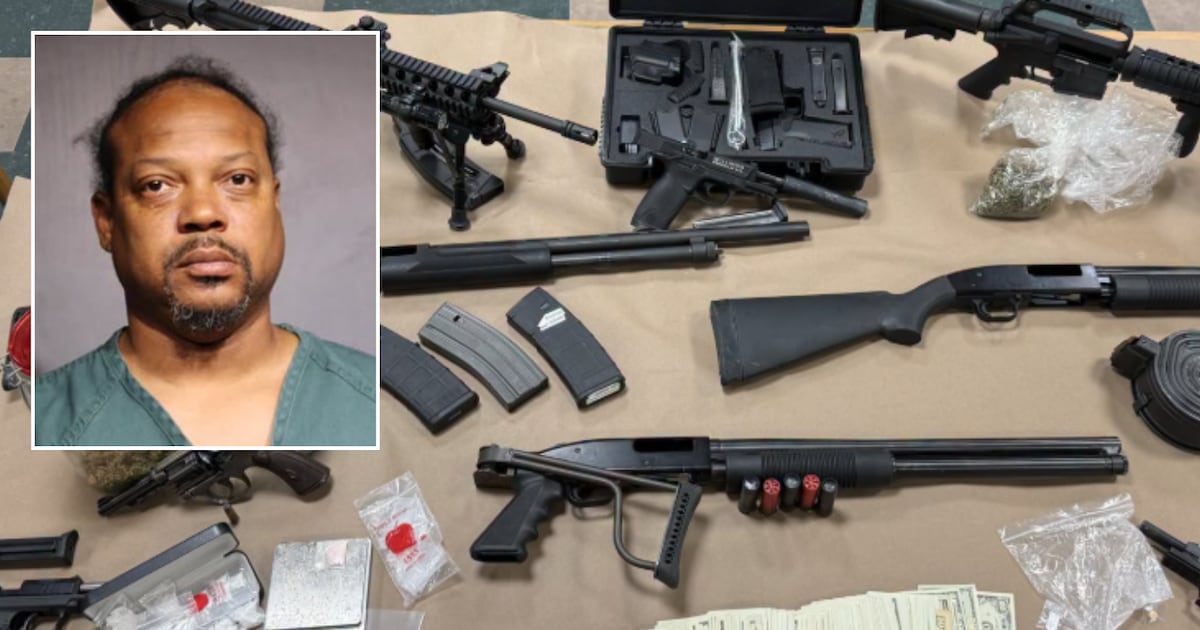 Jacksonville Sheriff’s Office seizes 11 firearms, drugs in Herlong raid