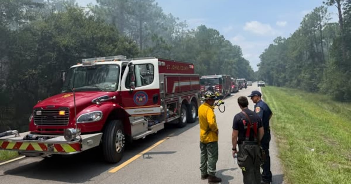 Firefighters contain 5-acre brush fire in St. Johns County off County Road 13