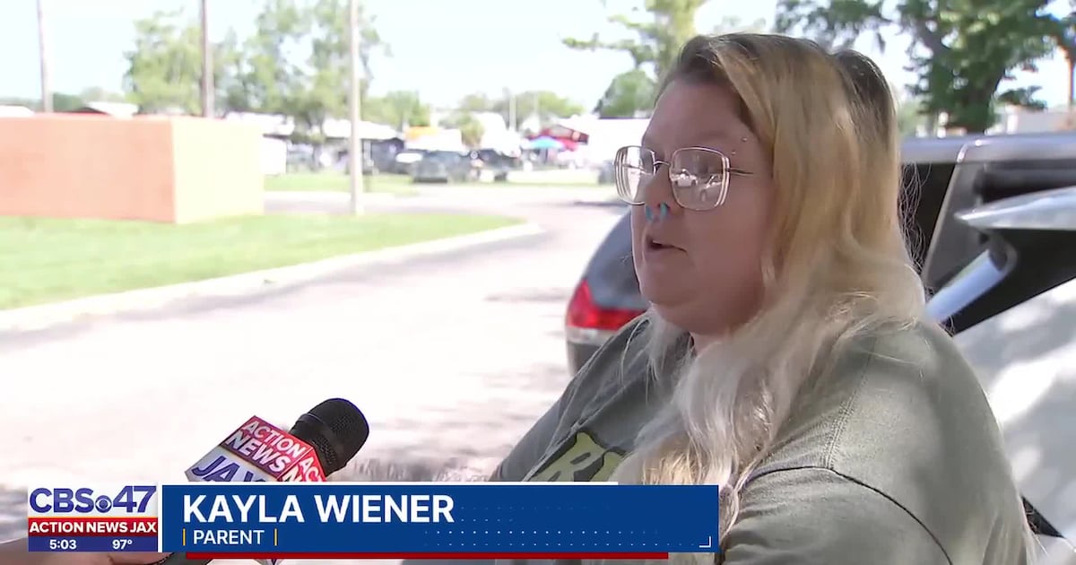 Westview K-8 parents upset the school failed to inform them of malfunctioning air conditioning