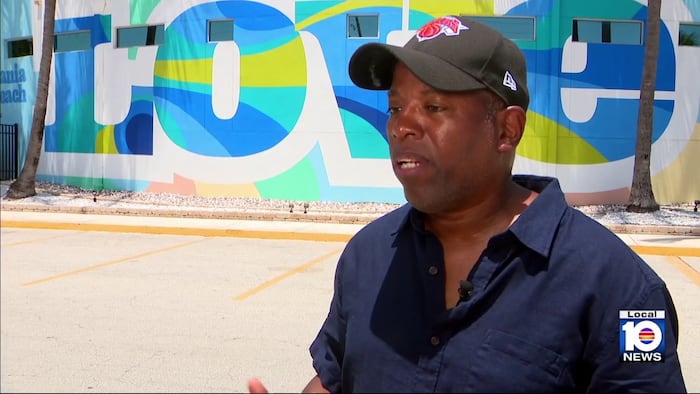 Hip-hop design pioneer Cey Adams brings ‘Lead With Love’ mural project to Broward County