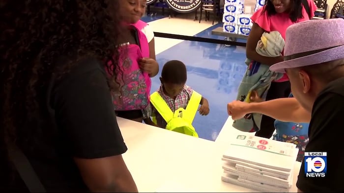 Broward organization helping students prepare for new school year