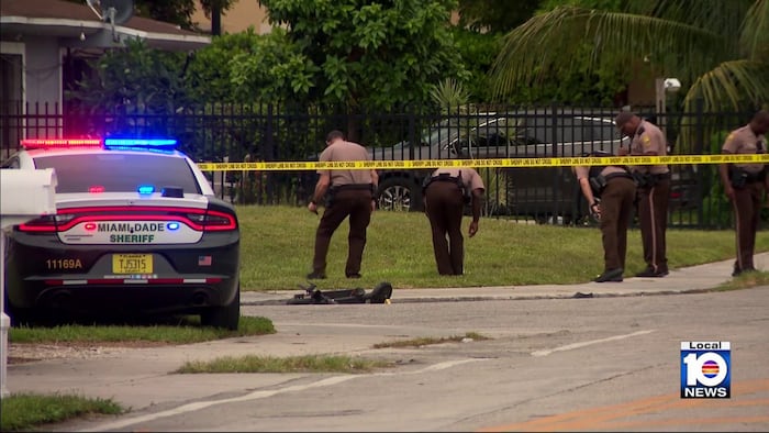 Man killed after e-scooter crash escalates into shooting in Miami-Dade