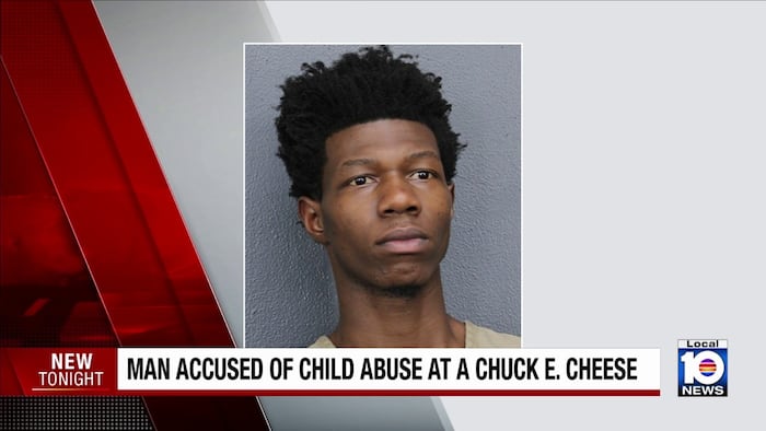 21-year-old charged after starting fight at Chuck E. Cheese with underage teen who fathered child with his ex