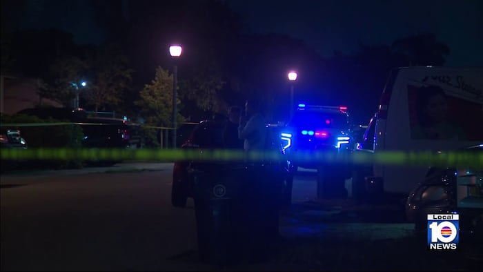 1 seriously injured after being shot in Fort Lauderdale neighborhood, cops say