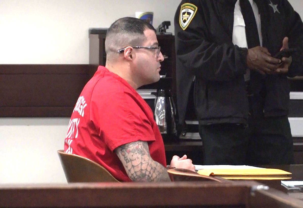 Judge dismisses murder charge against man who shot Tampa DJ