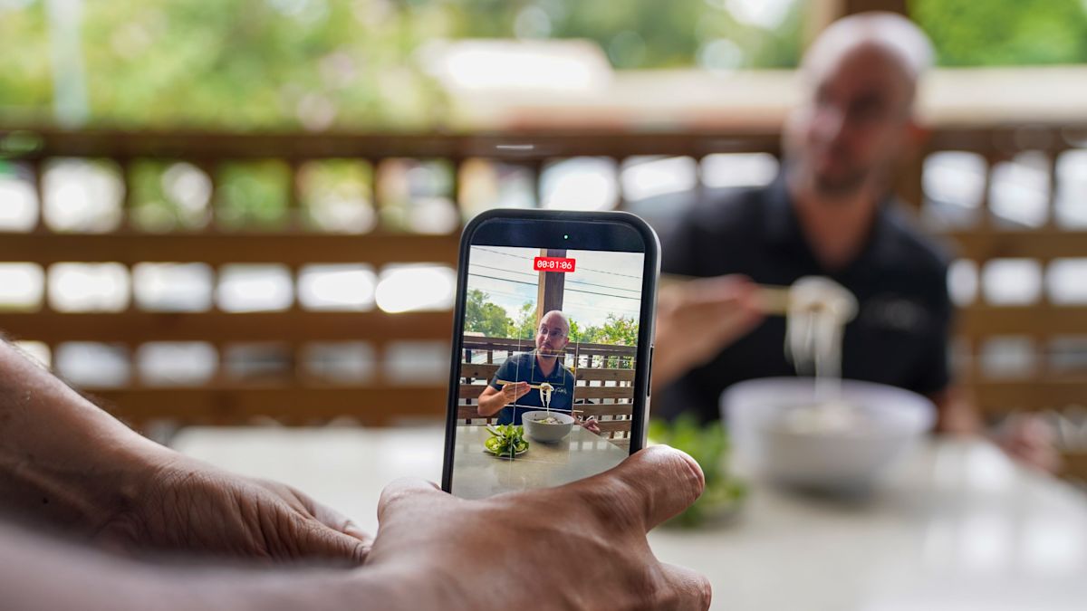 Who is Mr. Tampa Bay? The man behind those viral food posts