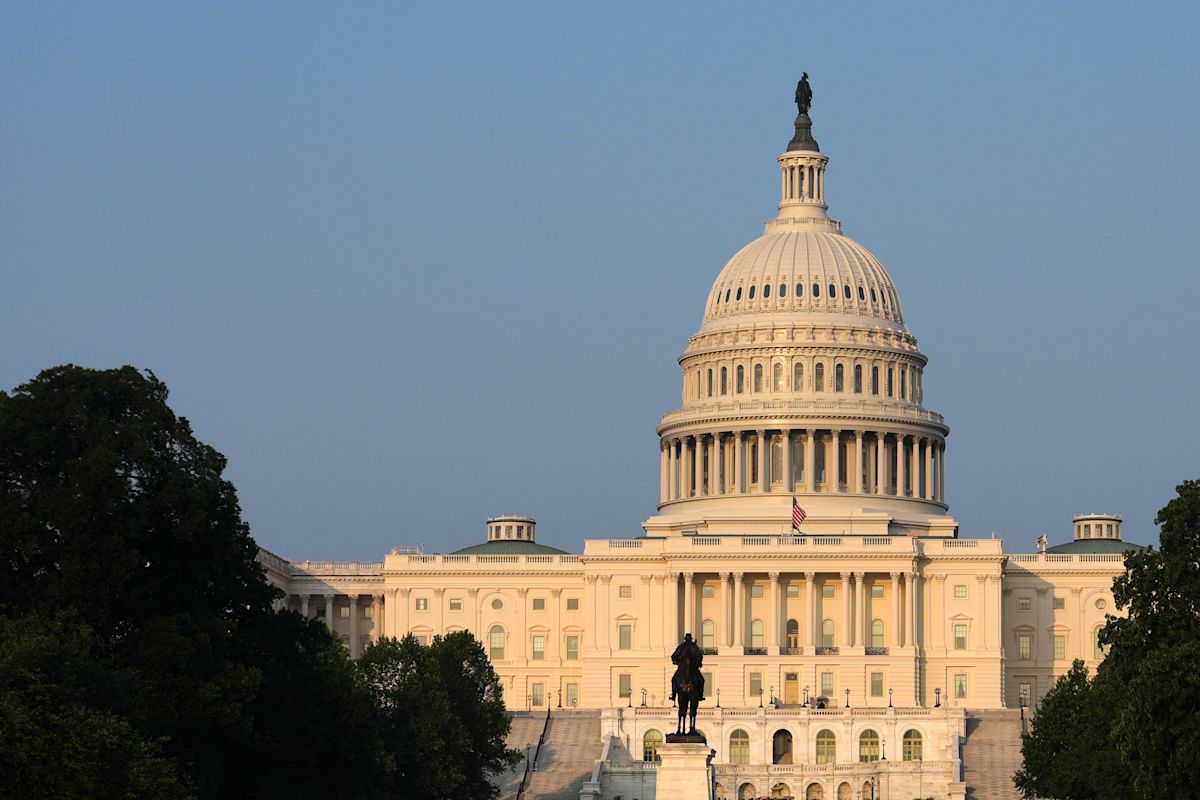 Democrats in Tampa Bay congressional races face uphill money battle