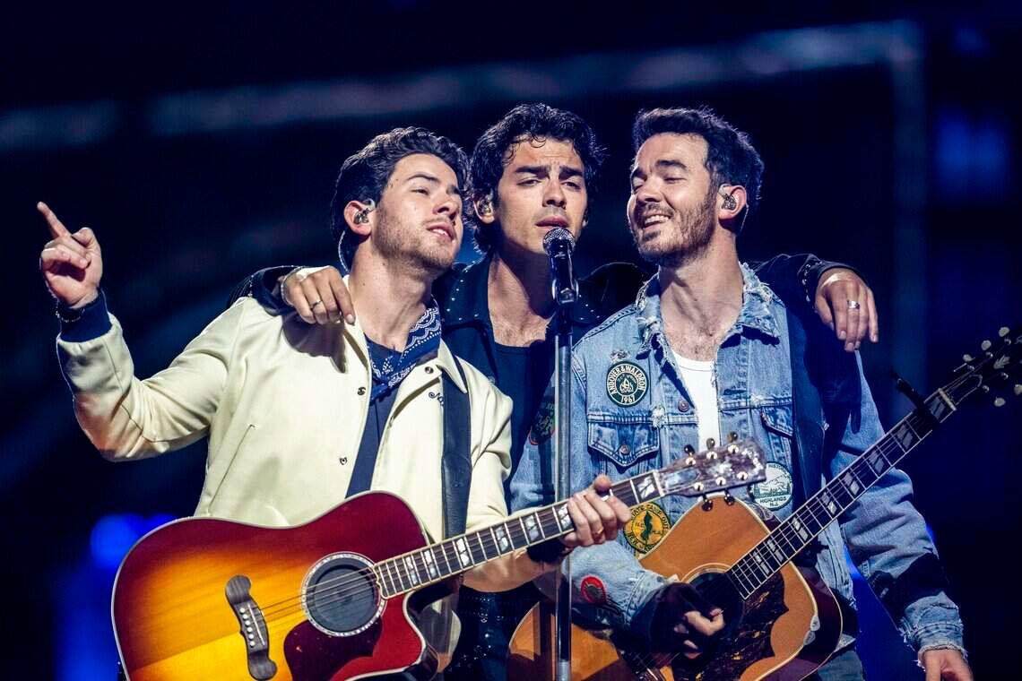 Jonas Brothers are bringing their new tour back to Tampa