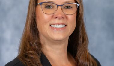 Port St. Lucie mayor election heads to Nov. 3 runoff