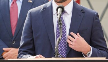 In Hope Florida scandal, the 10 million bucks stop where?
