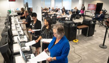 Last minute SW Florida voters guide: What to know about Tuesday's primary election