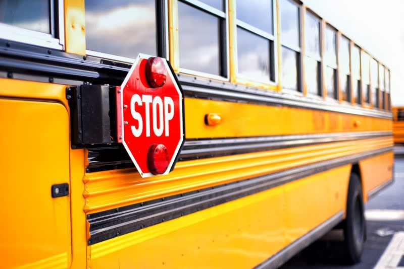 St. Petersburg High School bus involved in crash; minor injuries reported