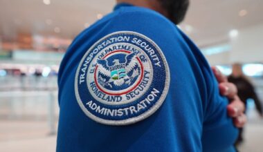 Tampa airport axes plan to staff TSA checkpoints with private workforce