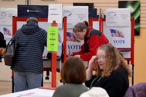 Jacksonville honors nearly 2,000 poll workers with new official resolution