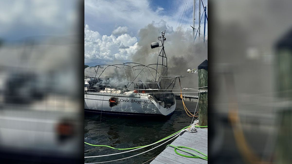 Two boats catch fire at Davis Islands Yacht Club in Tampa