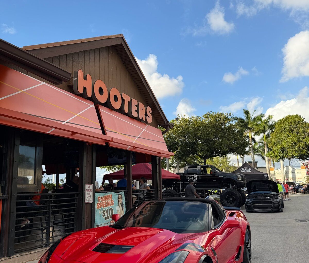 Check out Classic Cars at Hooters on August 25