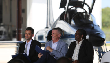 Apollo, Artemis astronauts paired with Air Force Thunderbirds for Kennedy Space Center air show – Orlando Sentinel