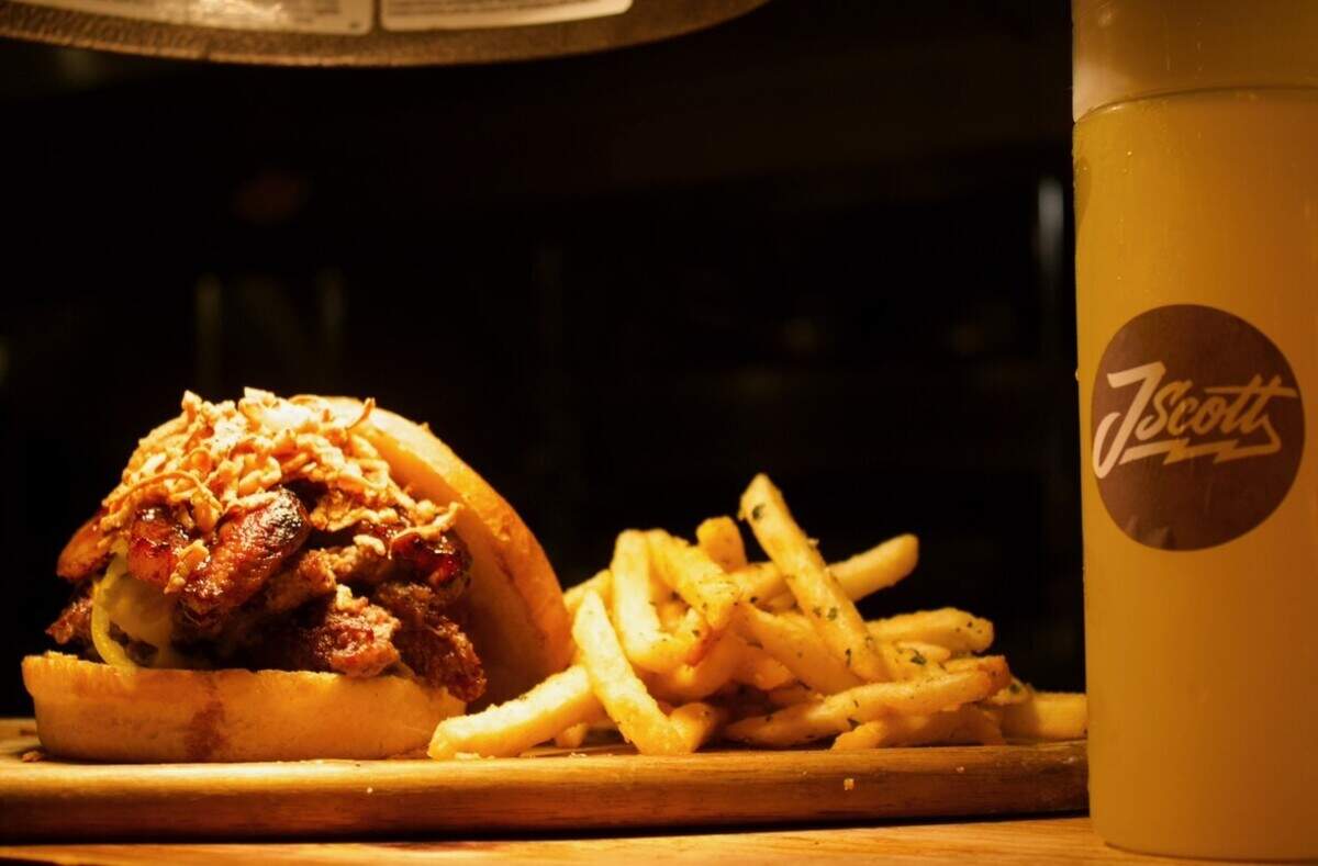 Named for UM defensive lineman Justin Scott, the J. Scott Burger features a double smashburger topped with cheese, caramelized house-made bacon, Southern Korean-inspired barbecue sauce, and house-made spicy mayo. Scott partnered with Red Rooster Overtown on the menu item. Furikake-seasoned fries and a seasonal mango lemonade will be served along side the burger.