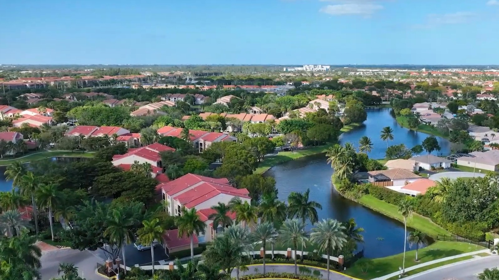 Nestled Between Fort Lauderdale And Miami Is Florida's Vibrant City With Lakes, Parks, And Tasty Eats