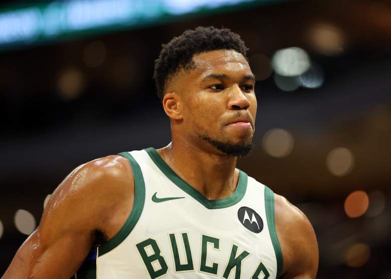 Los Angeles Lakers v Milwaukee Bucks
