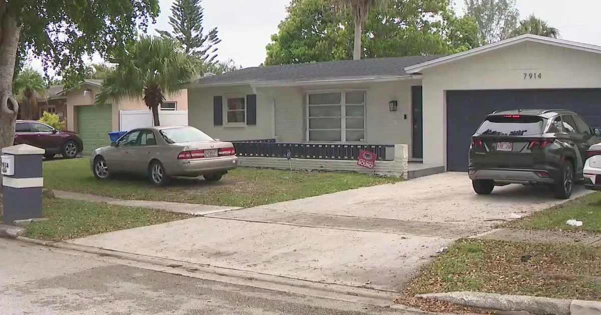 Margate lightning strike kills mother and 2-year-old child during Sunday storm, police say