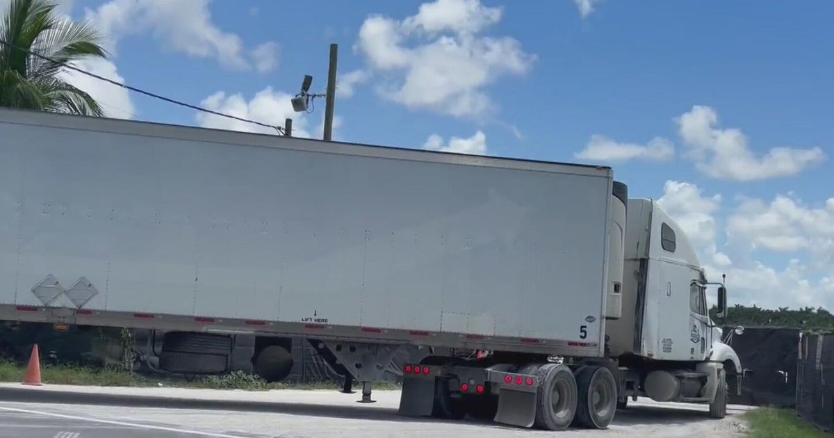 Miami-Dade fines property owners over $29K for illegal truck storage in Redland neighborhood