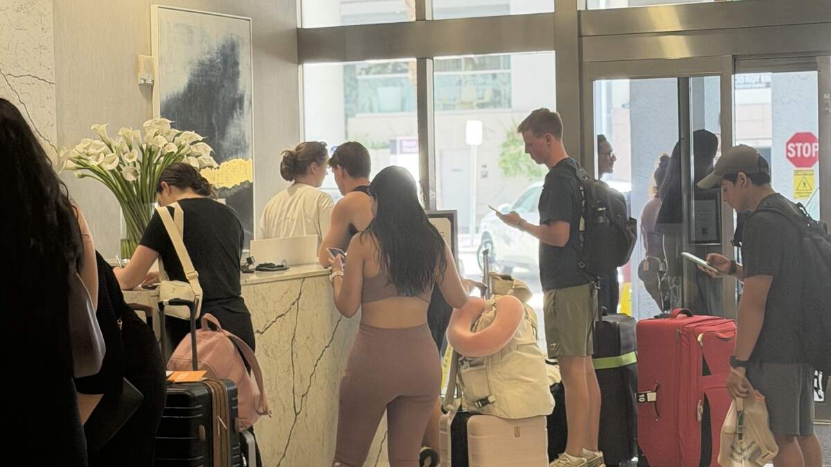 Party rocks at Miami condo, despite city order to ‘cease’