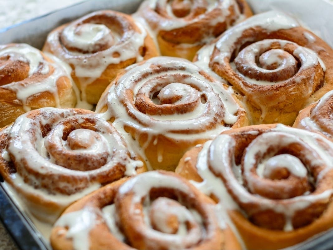 Uber Courier Accused Of Stealing Cinnamon Rolls From FL Baker Detained By Border Patrol