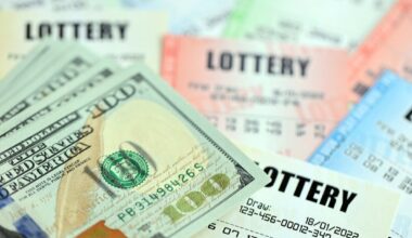 USPS Worker Stole Winning Lottery Ticket From Mail, Cashed It In: FL Officials