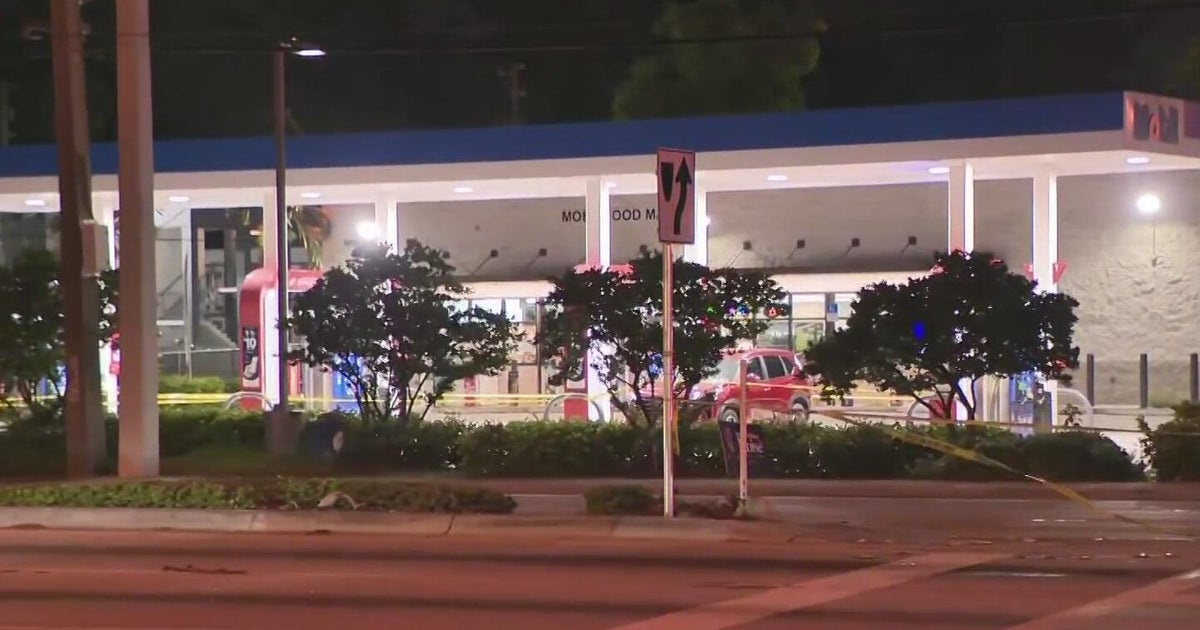 1 man injured, another at large after exchanging gunfire at a northwest Miami-Dade gas station, deputies say