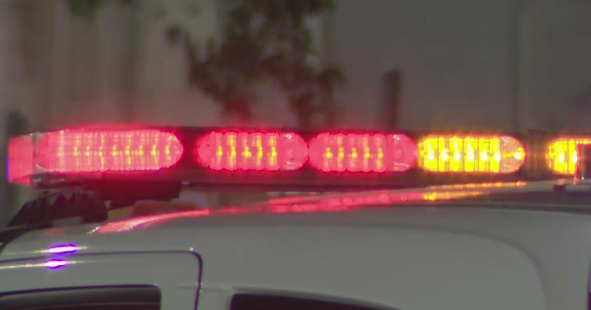 Man killed in northwest Miami-Dade shooting; suspect remains at large, police say