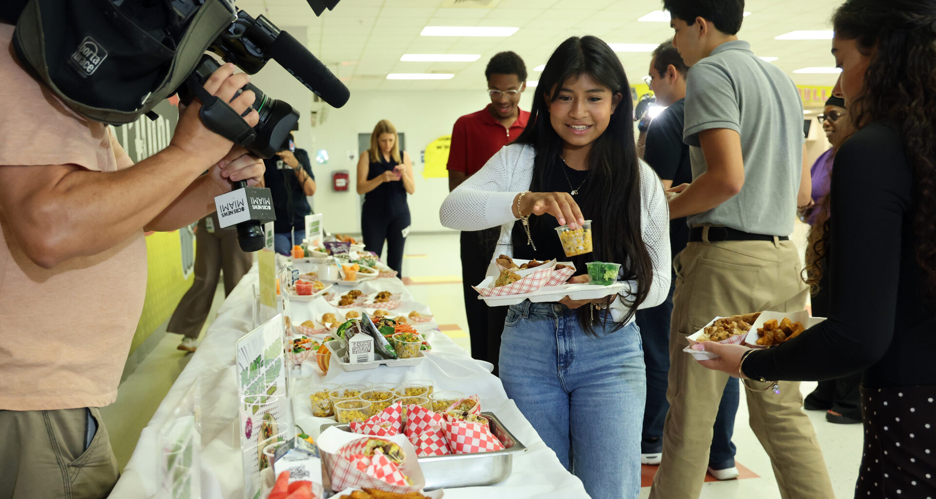 Broward students get sneak peek at new school lunch menu