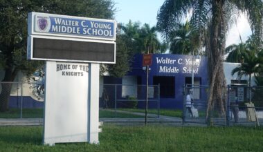 Broward superintendent recommends closing 10 schools