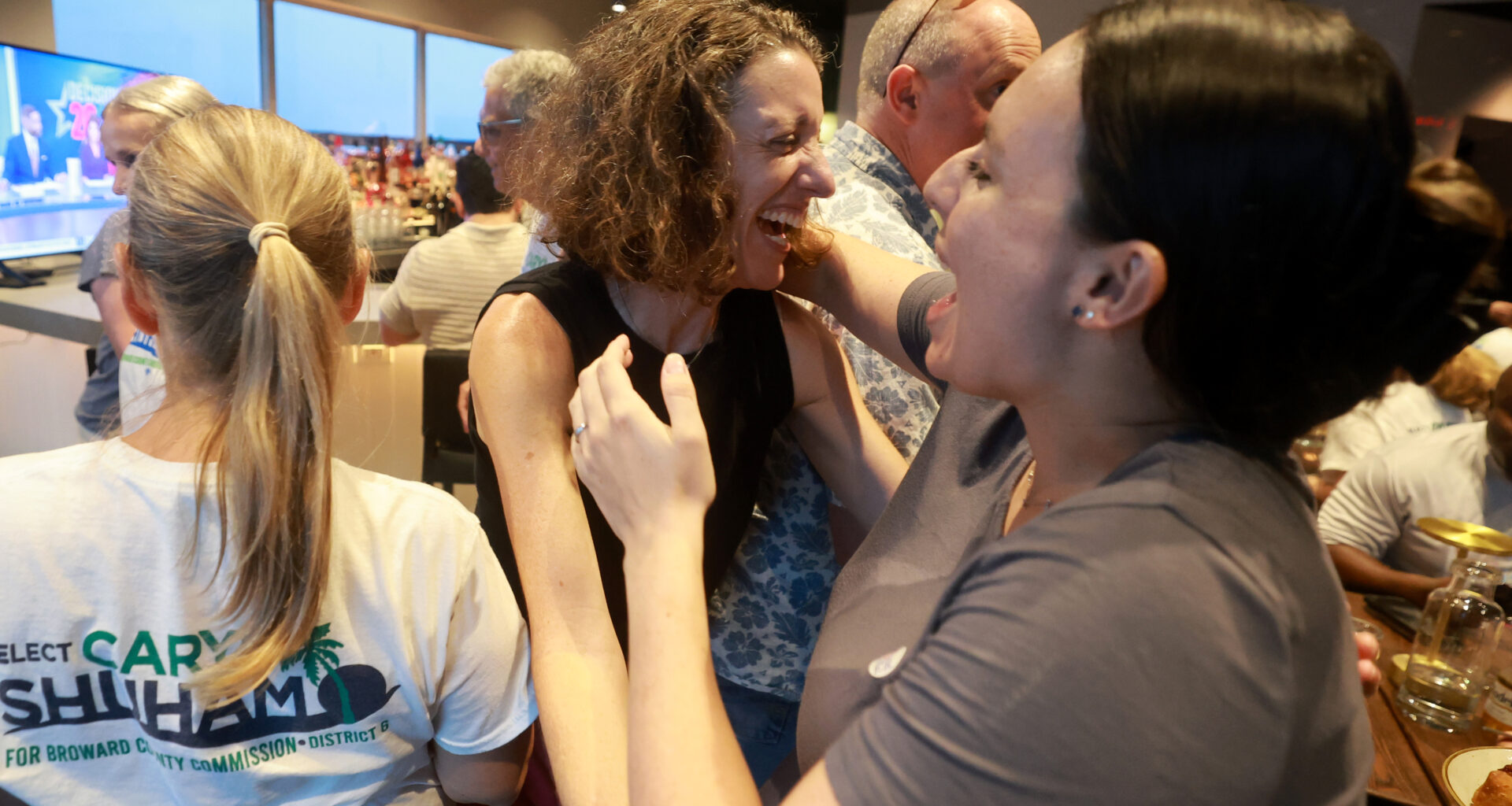 Voters choose 2 new Broward School Board members