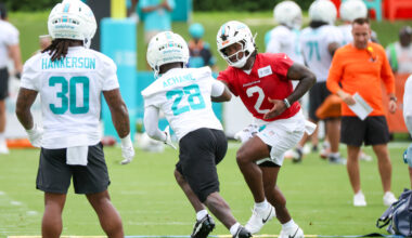 Live updates: Miami Dolphins Thursday training camp practice