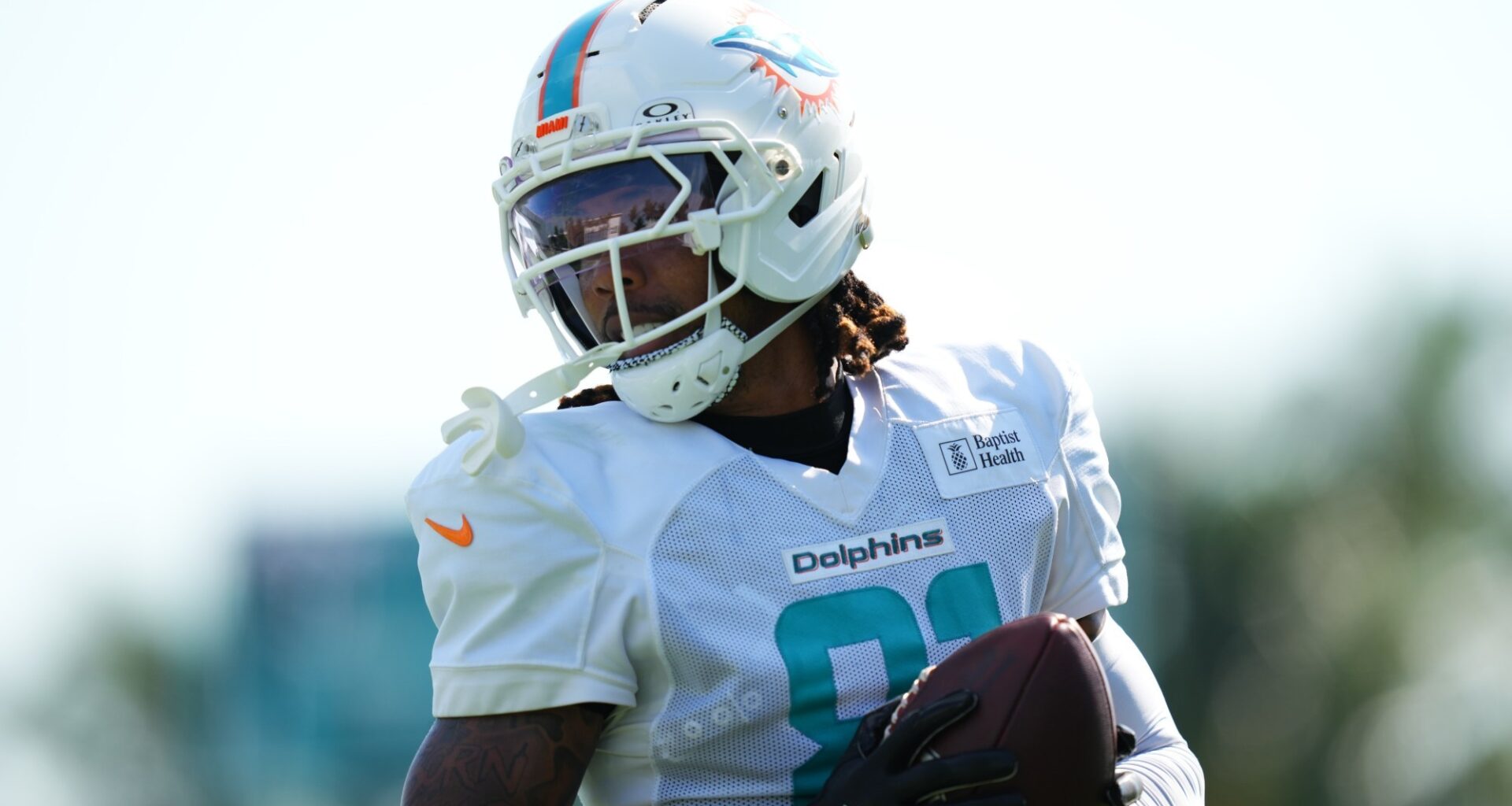 Dolphins make 12 roster cuts before Sunday deadline