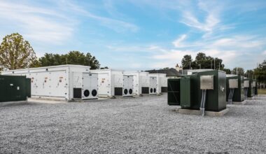 Duke Energy Florida launches its second battery facility capable of providing backup power for customers | Duke Energy