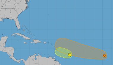 Hurricane center tracks 2 tropical waves; 1 could make way to Florida – Orlando Sentinel