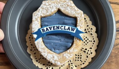 Ravenclaw Blueberry Linzer Cookie at Universal Studios Florida