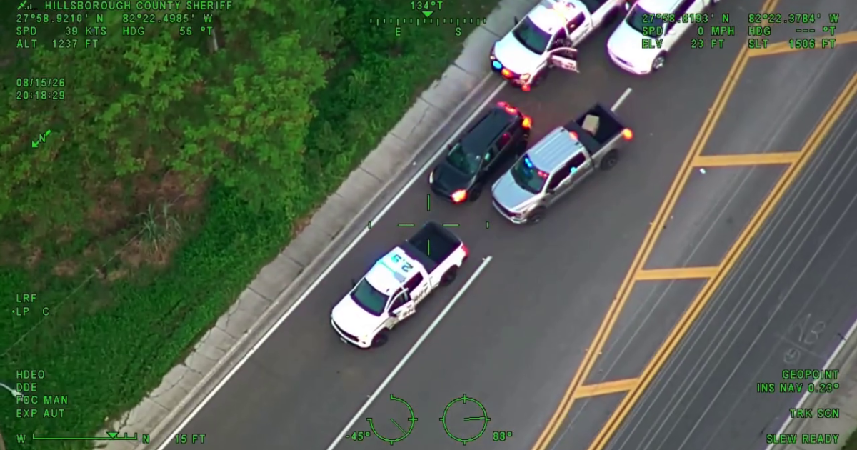 Father, son arrested after teen flees traffic stop in Tampa: HCSO