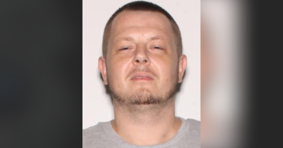 Tampa police search for man who escaped court-ordered health care facility