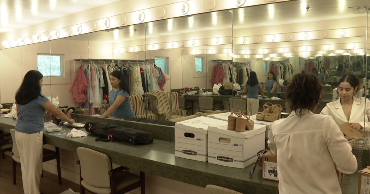 Tallahassee Hispanic Theater celebrates 10th anniversary