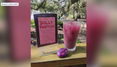 Local cafe honors Dolly Parton with special drink