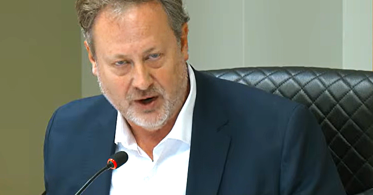 Carlson pitches Rays ballpark plan with no new taxes