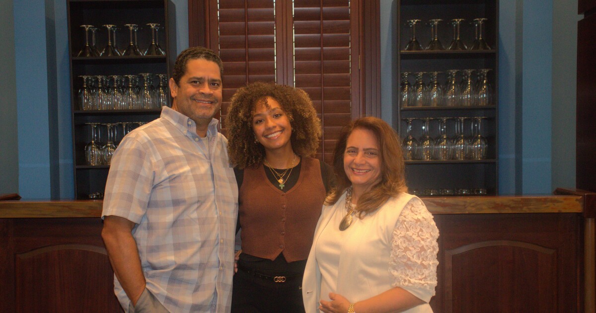 27 promising Tampa Bay area young adults receive GTE student scholarships