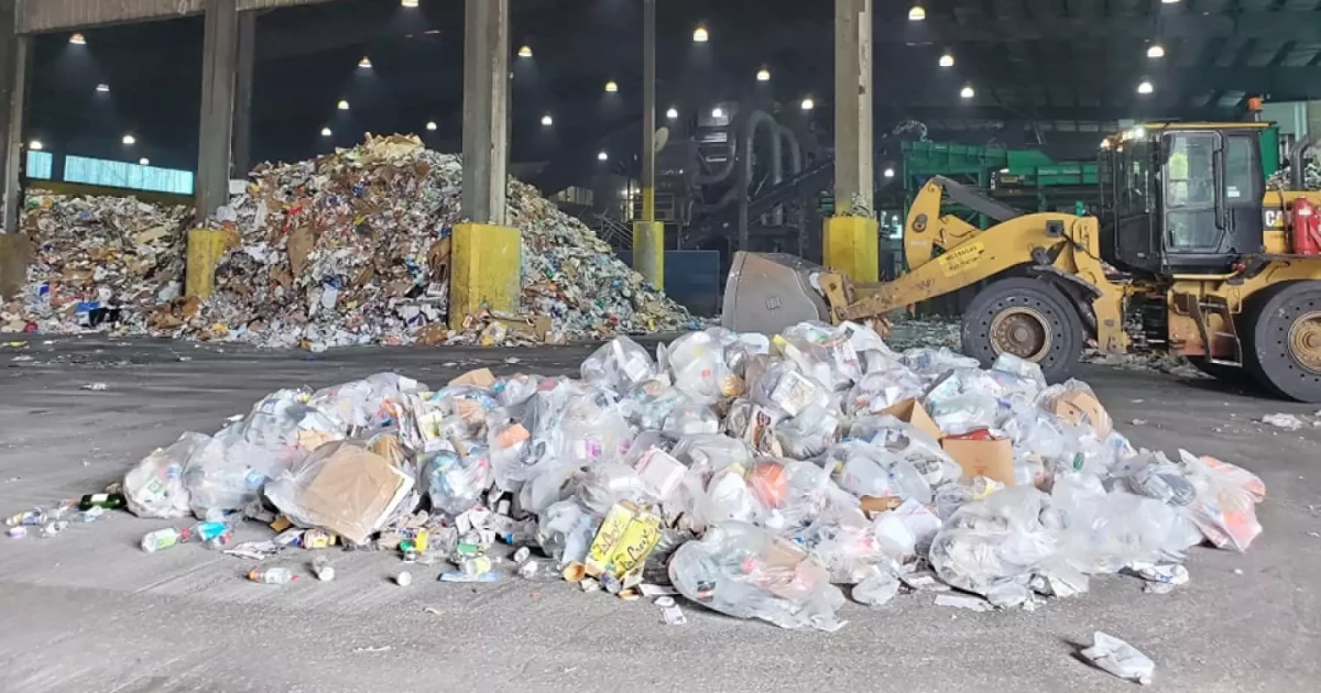 Lee County ranked second in Florida for recycling performance | WGCU News